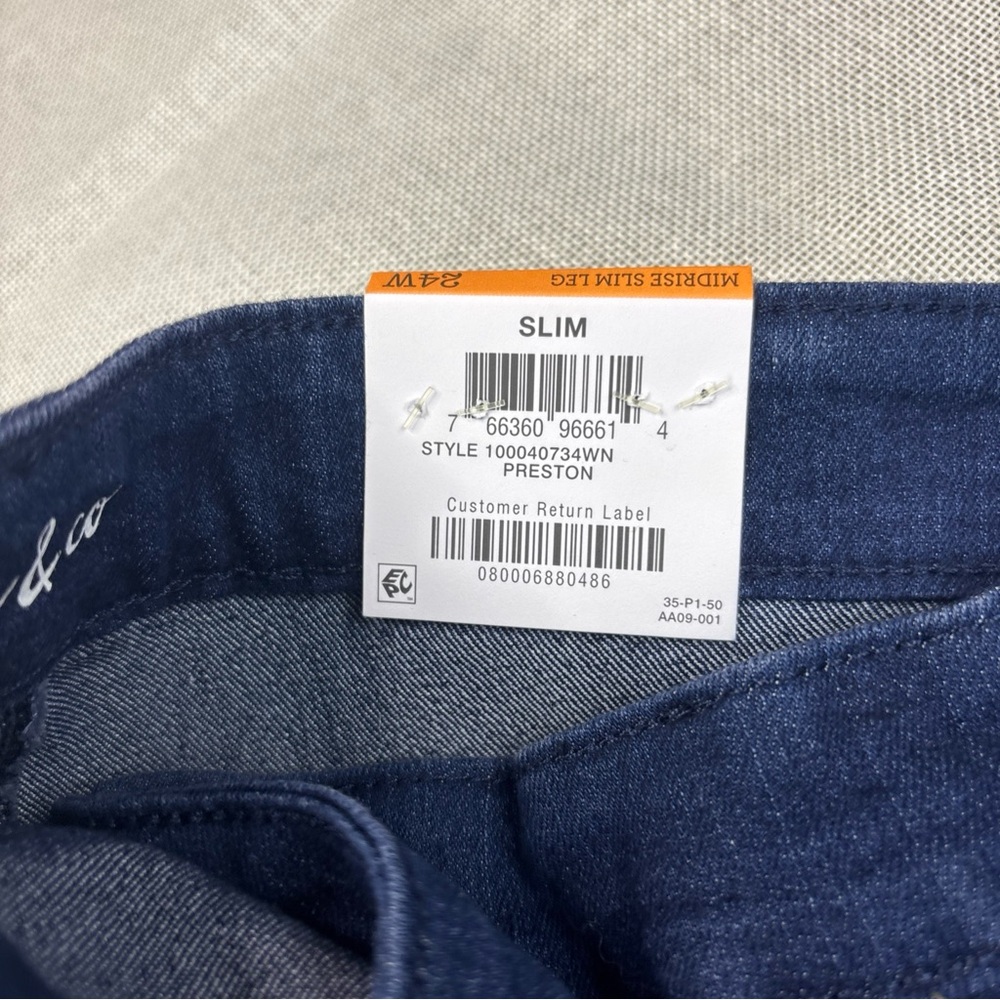 Style & Co Women’s Plus Size High-Rise Slim-Leg Jeans Size 24W - Picture 4 of 15